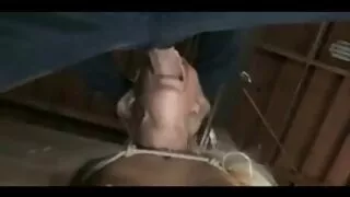 Jovem massagista aproveitou a vagina da beleza filme de desenho animado pornô madura Diamond Foxx