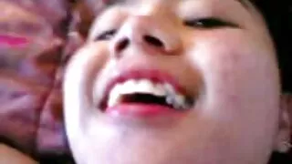 A loira lambeu desenho filme pornô os mamilos e despertou um careca