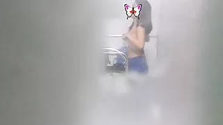 Ela expôs os seios quero ver vídeo pornô em desenho no escritório a um homem e o virou por sexo depravado