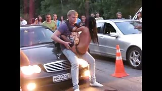 Fodido Asian babe filme pornô de desenho em invadiu a vagina e abriu cuzão