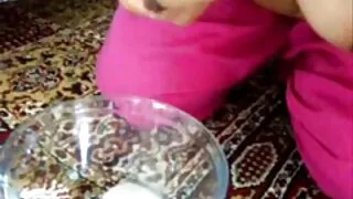 O tenista Maduro ao ar livre desenhos porno gratis fez amor com dois namorados